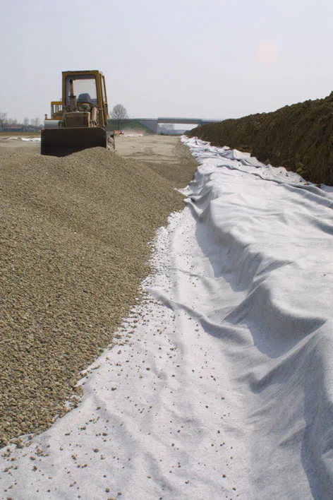 NOVINTISS -Géodrain A -Géotextile Non Tissé Polypropylène novintiss-geodrain-a-geotextile-non-tisse-polypropylene 3