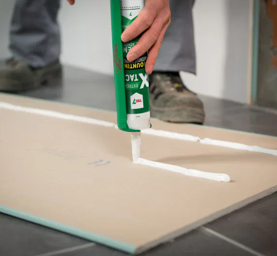 TEC 7 -6 FoamTack Pro -Mousse Adhésive PU tec-7-6-foamtack-pro-mousse-adhesive-pu 3