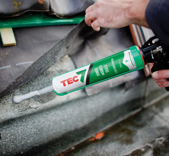 TEC 7- TEC 7 -Coller-Étancher-Monter tec-7-tec-7-coller-etancher-monter 4