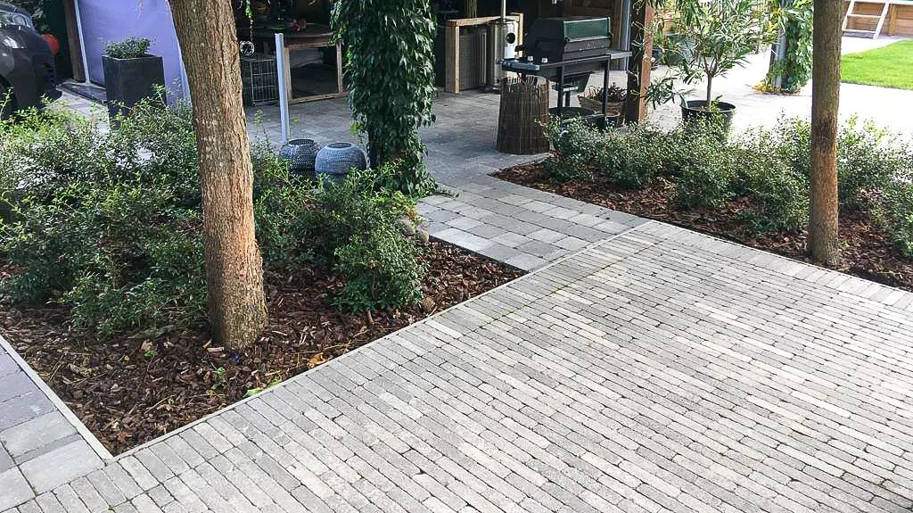 MARLUX- Stonehedge 20×5 -Pavé Béton Tambouriné 3