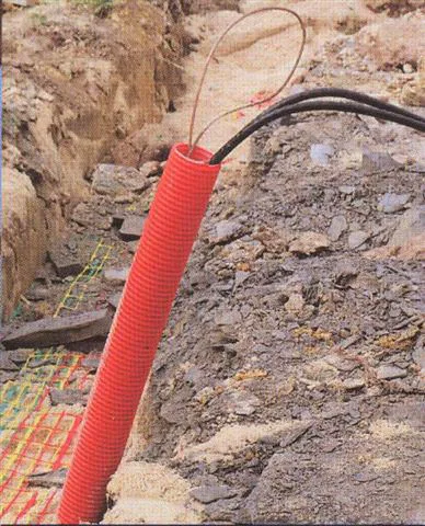 HEGLER -Hekaplast TPC en PEHD -Rouge (Réseaux Électriques) 4