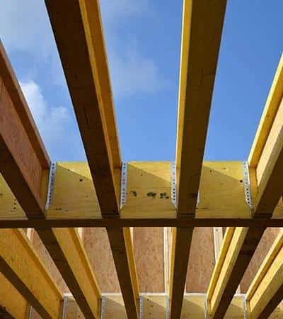 SINBPLA -SWELITE® Poutre en I -Type HI Classe C30 -Ame OSB -Membrure Épicéa -Ép. 70mm 3