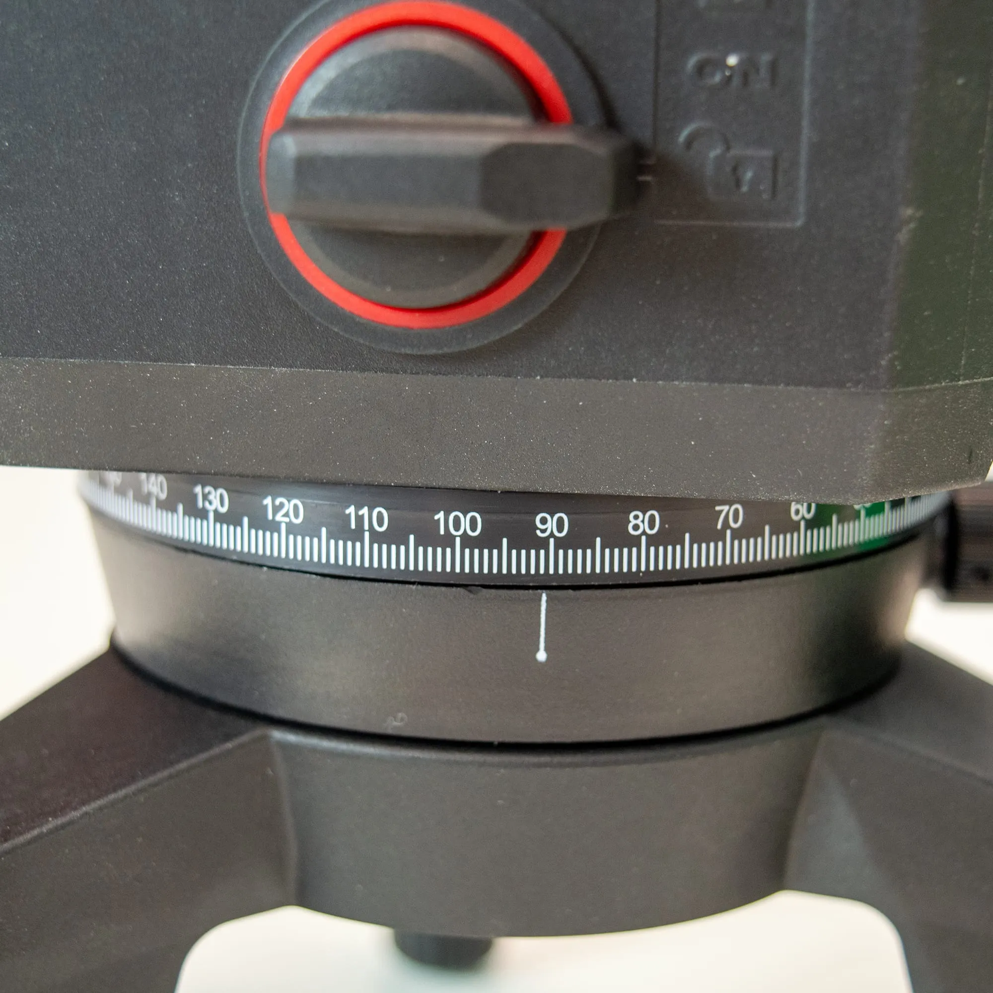 LEVELFIX -CCL680G -Laser Multi Lignes